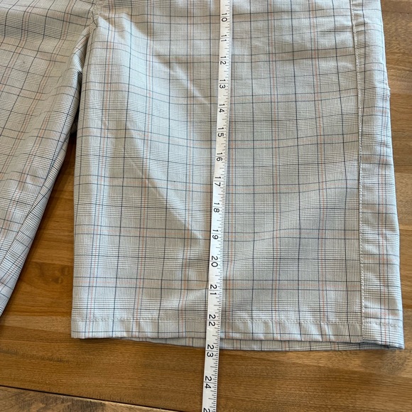 Hurley golf shorts - Picture 8 of 10